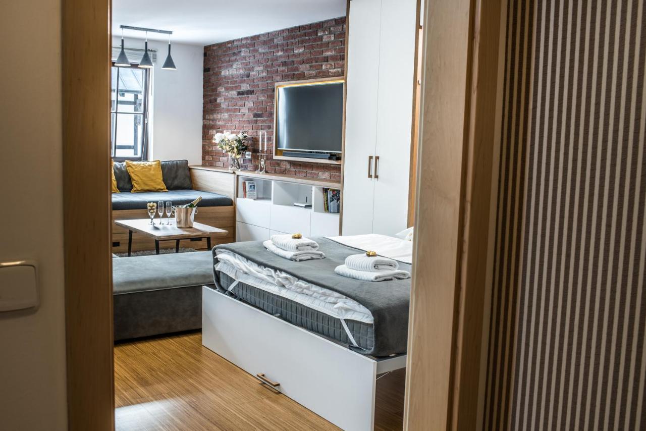 Savoy Luxury Apartment ชปินด์เลอรูฟ มลิน ภายนอก รูปภาพ